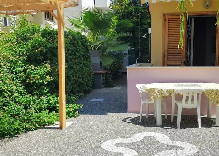 Con Giardino Sul Mare *