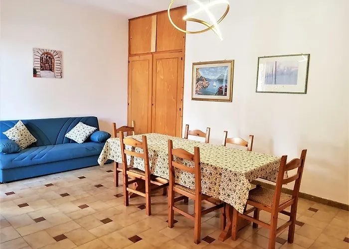 Con Giardino Sul Mare *